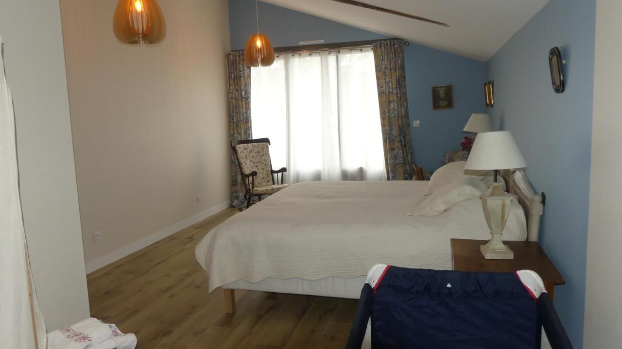 Bed and Breakfast La Petite Lande Ménil Zewnętrze zdjęcie